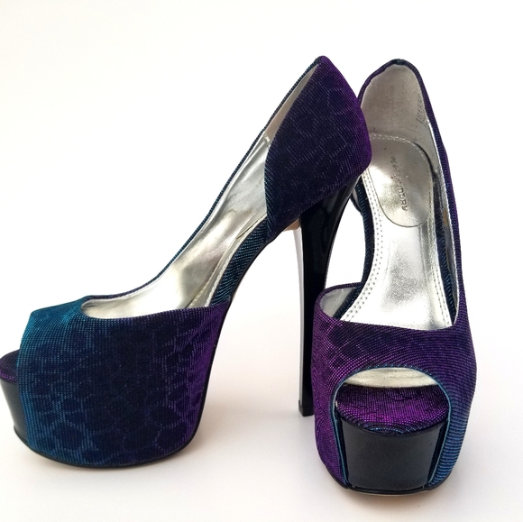 Iridescent Leopard Print "Nightlife" Stilettos 6 - Picture 3 of 4